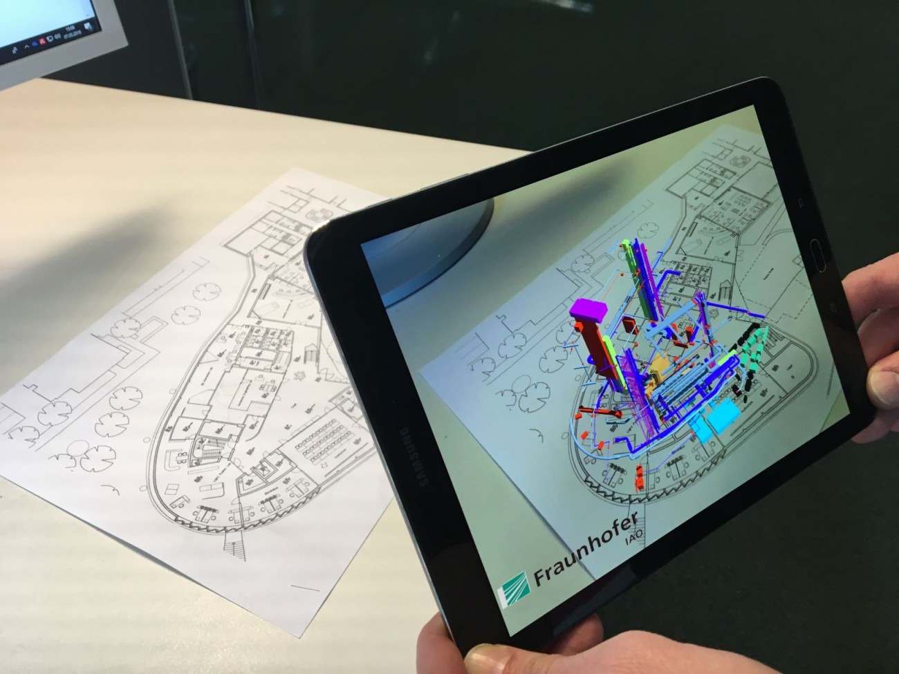 3D Visualisierung von einem Gebäudeplan mit dem AR Tablet