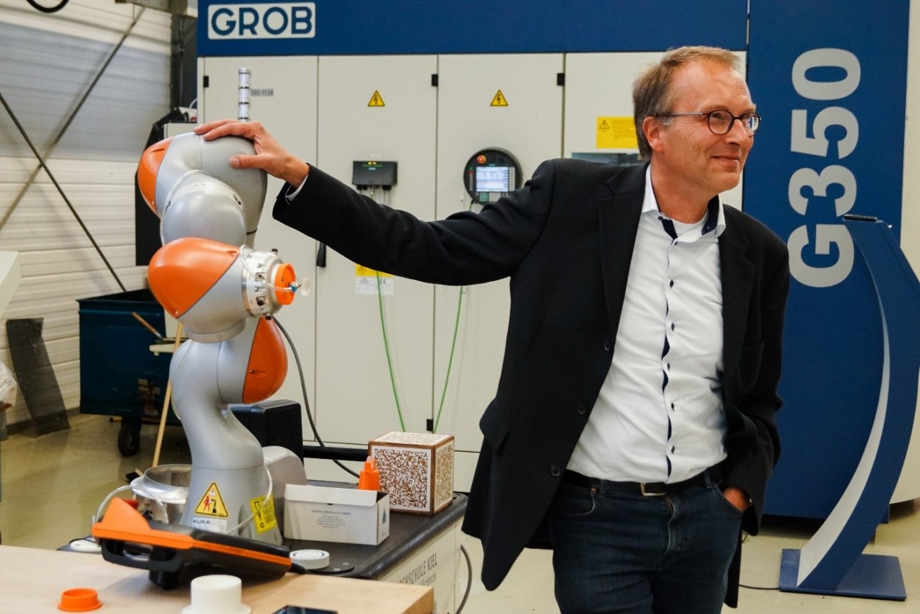 Digitale Fabrik - Mensch - Roboter - Kollaboration